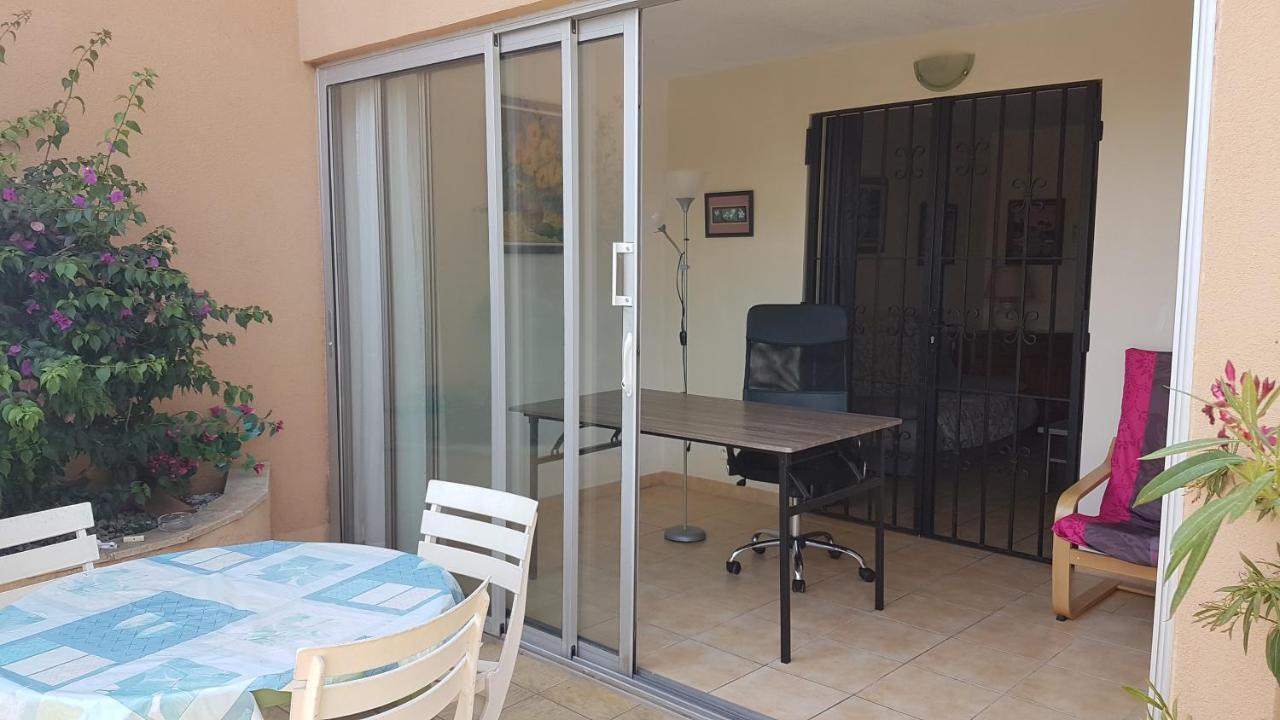 Logement Calme Proche Mer, 4 Personnes, St Aygulf Фрежюс Экстерьер фото